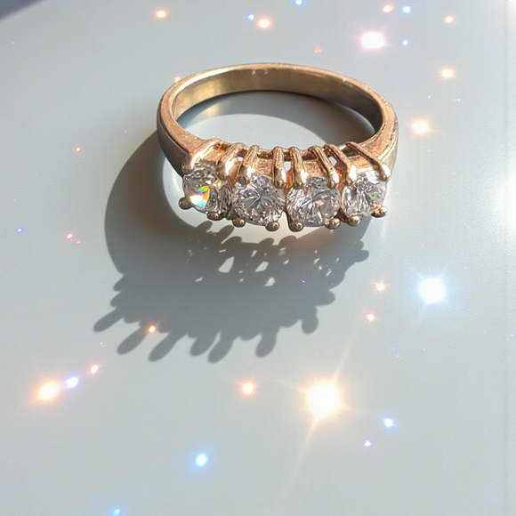 Jewelry - 4-Stone Round Cut Past Present Future Ring Size 5